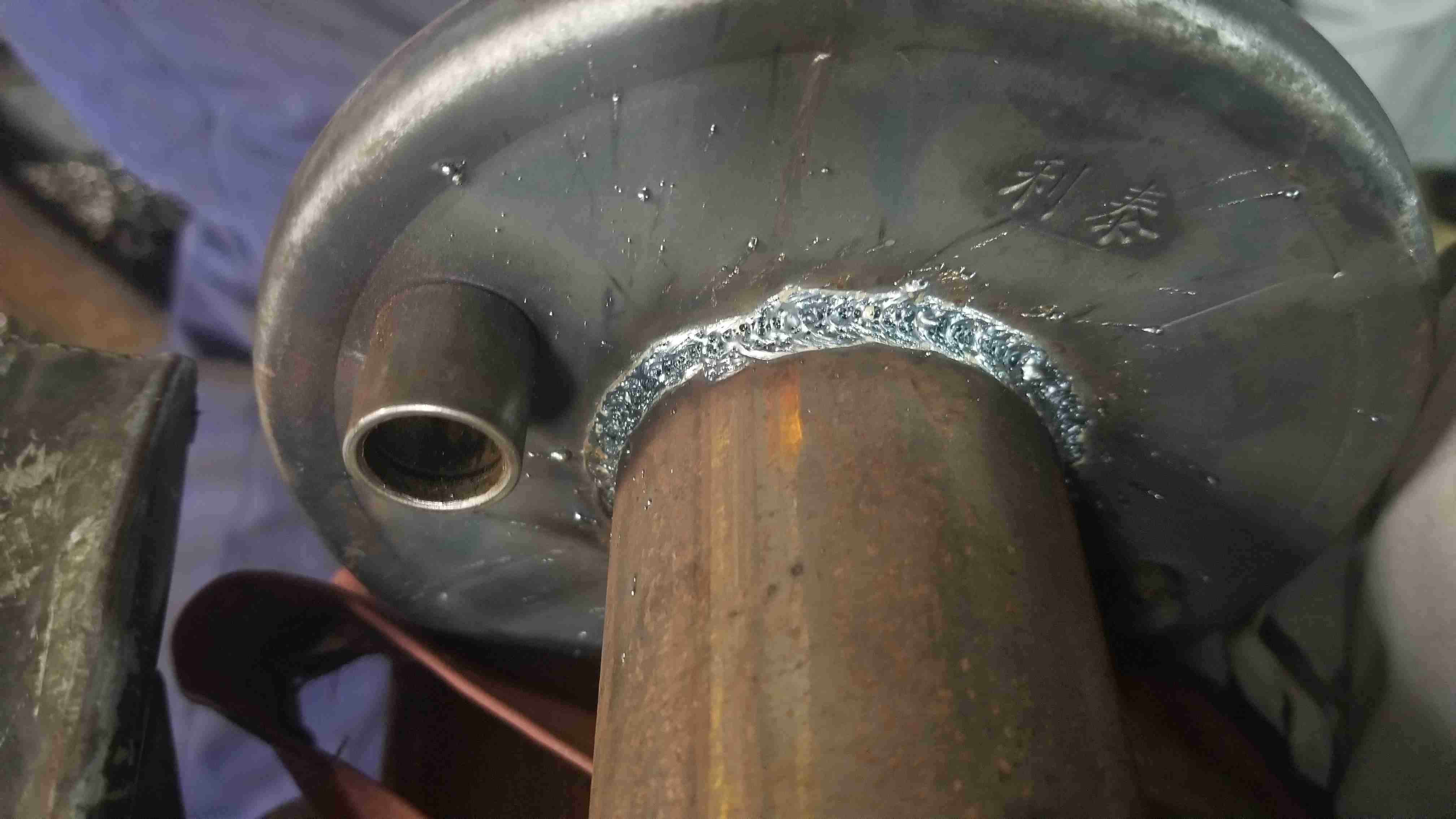 2、山東省做激光器塑料焊接機(jī)器設(shè)備生產(chǎn)廠家有什么？