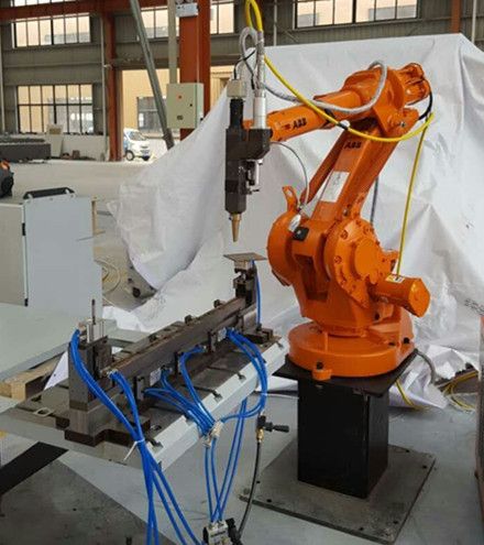 3、山東省做激光器塑膠焊接機(jī)器設(shè)備生產(chǎn)廠家有什么？