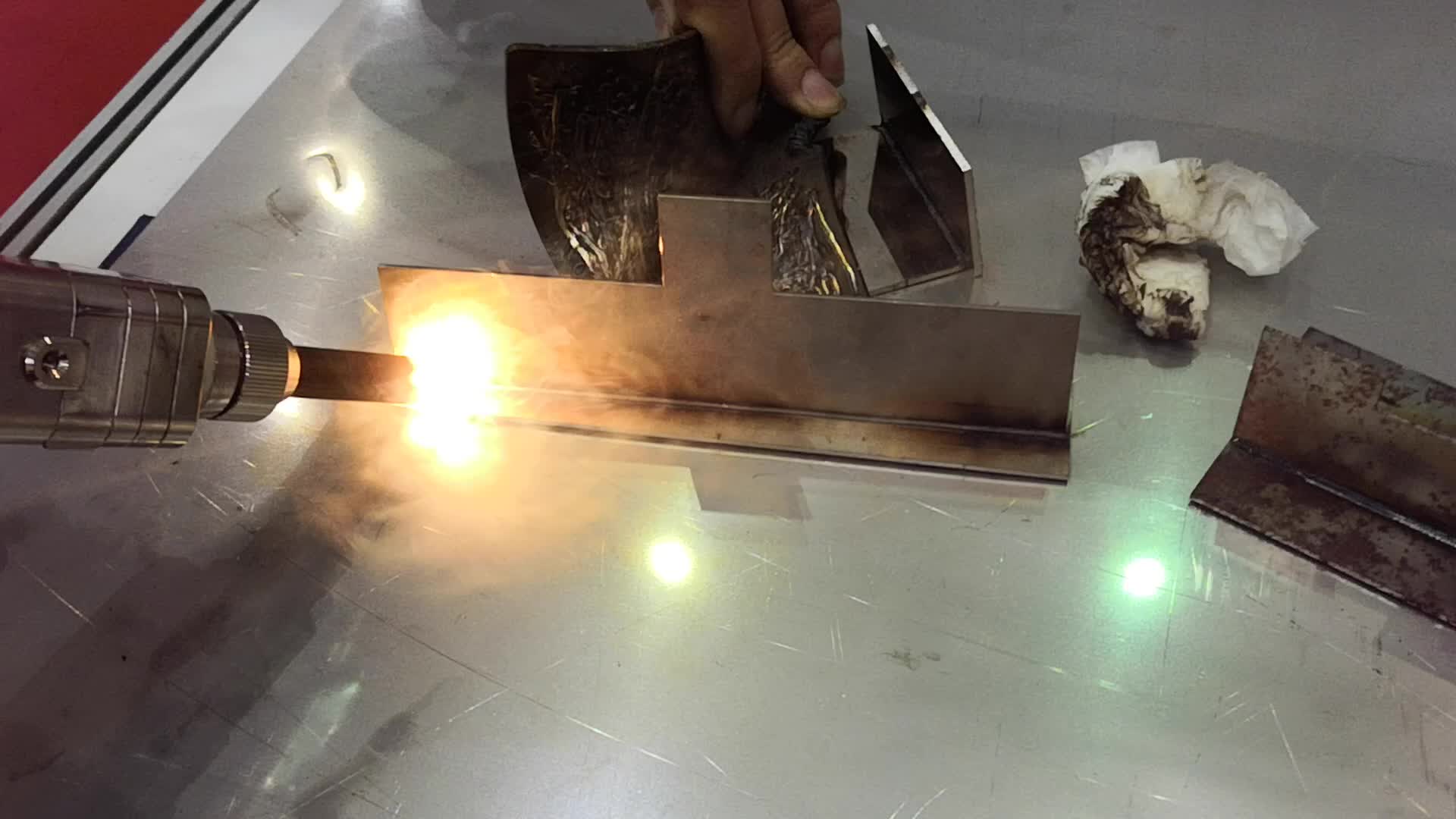 1.哪位專家知道塑料焊接的工藝！